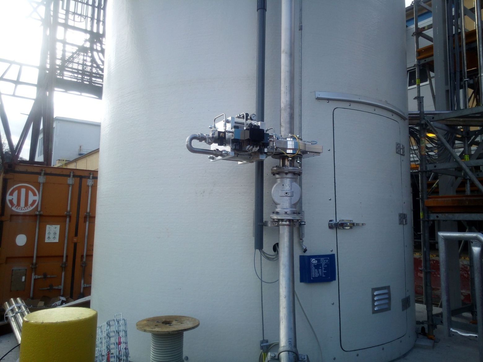 Explosion protection for pneumatic conveying systems