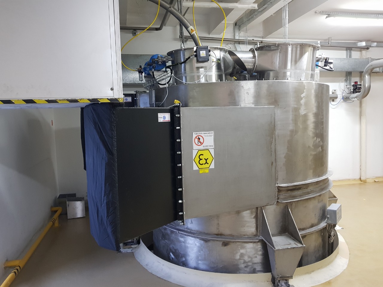 Turnkey explosion protection system for industrial foodstuffs production facilities